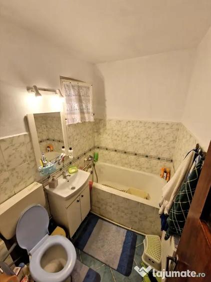 Apartament cu 2 camere semidecomandat în Est