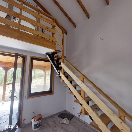 Casă cu 3 camere cu Teren 833 Mp în Ghimpați