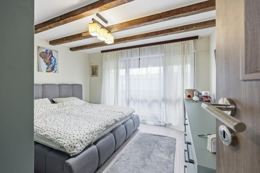 Apartament cu 3 camere semidecomandat, mobilat în Bucureștii Noi