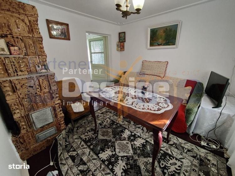 Casă cu 3 camere în Albești