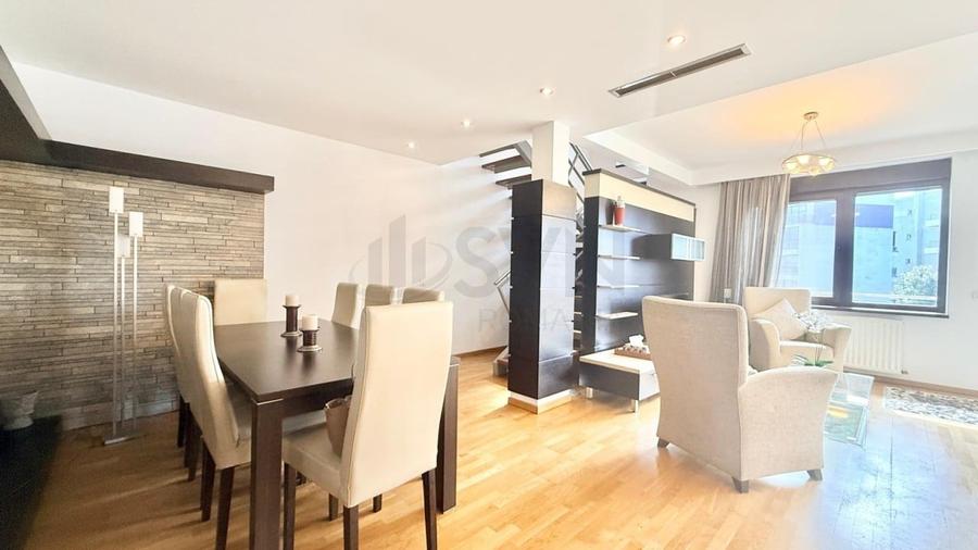 Apartament cu 4 camere decomandat în Herăstrău