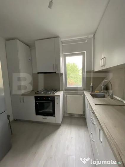 Apartament cu 2 camere decomandat în Astra