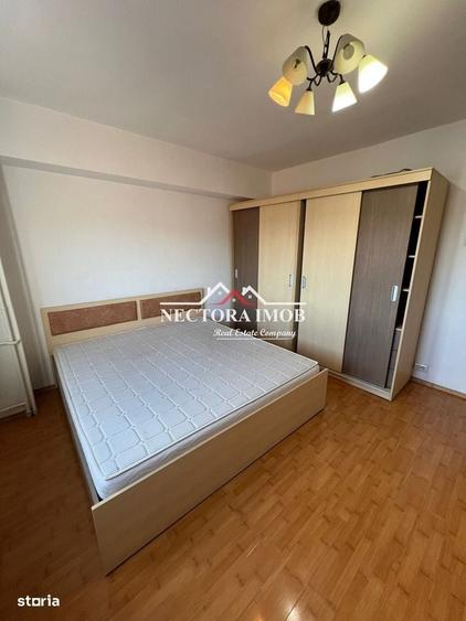 Apartament cu 3 camere decomandat în Spitalul Județean