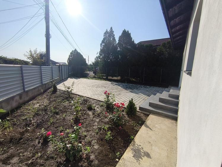 Casă cu 4 camere în Central