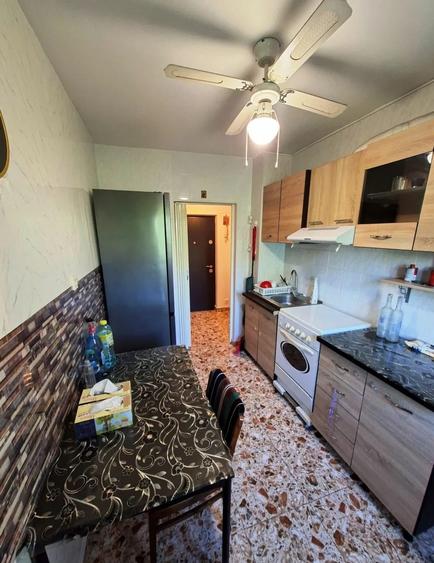 Apartament cu 2 camere decomandat în Iancului
