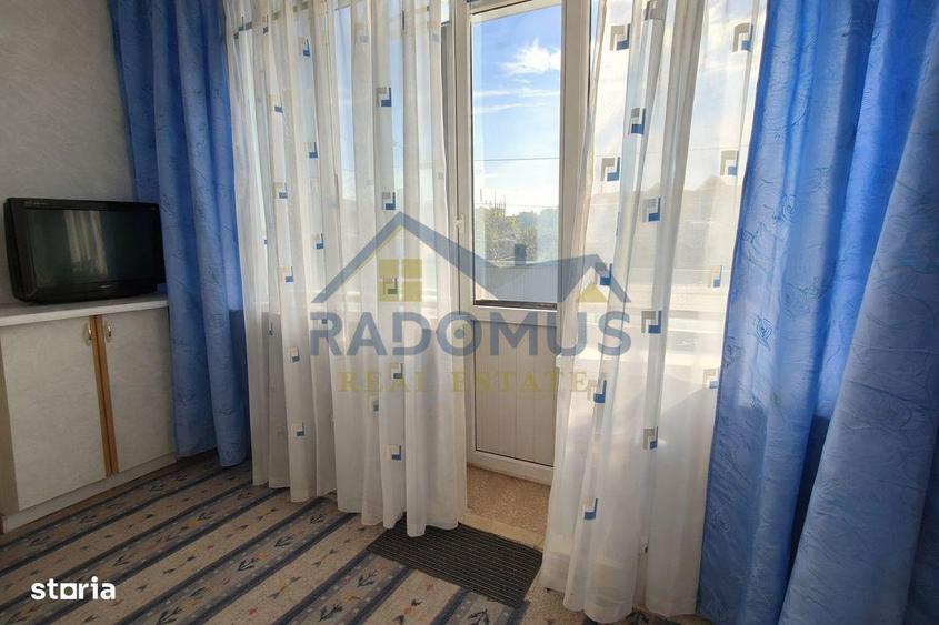 Apartament cu 2 camere, mobilat în Eroilor