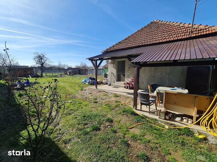 Casa de Vanzare in Rapsig, Renovata! 64km de Jud. Arad, Pe Principala! - 10