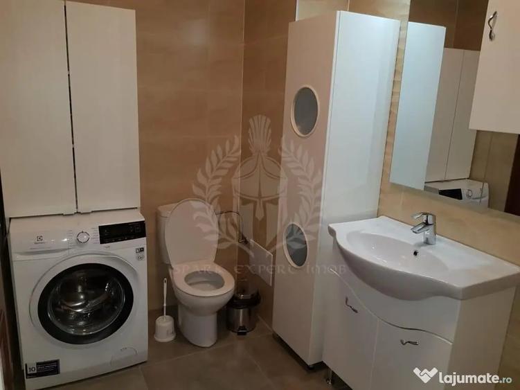 Apartament cu 3 camere decomandat în Albert