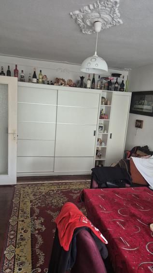Apartament cu 2 camere decomandat în Grigorescu