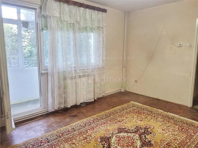 Apartament cu 2 camere semidecomandat în Orizont