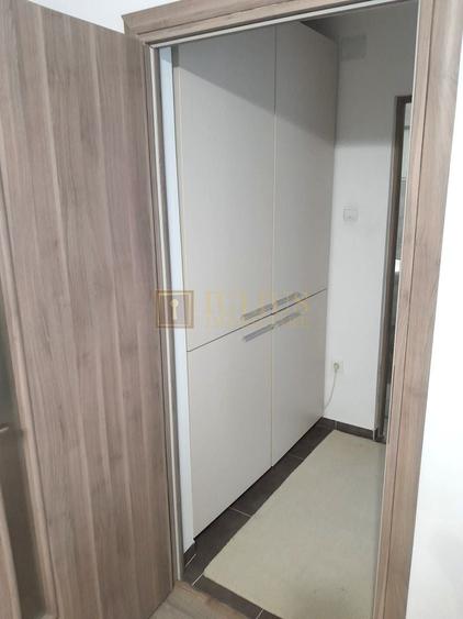 Apartament cu 2 camere semidecomandat, mobilat în Complex Studențesc