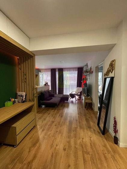 Apartament cu 2 camere decomandat în Progresul