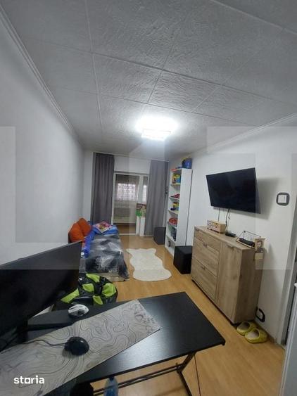 Apartament cu 3 camere decomandat în Șega