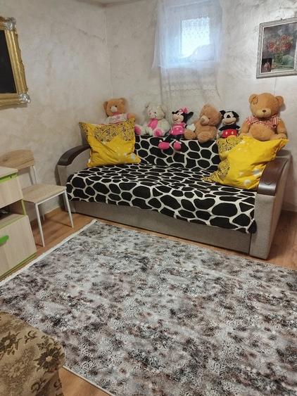Casă cu 3 camere cu Teren 130 Mp în Chercea