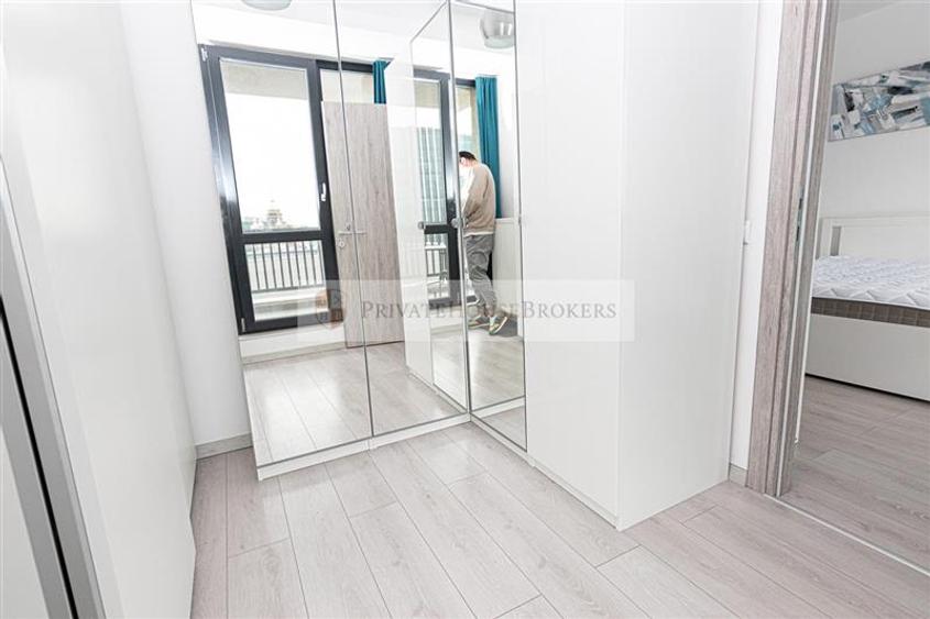 Apartament cu 2 camere semidecomandat, mobilat în Pipera