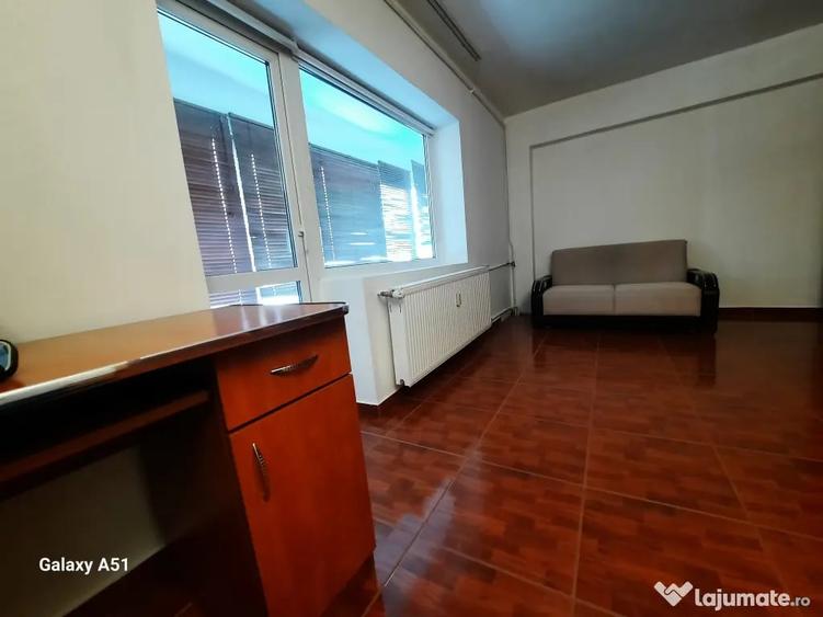 Garsonieră decomandată în Militari