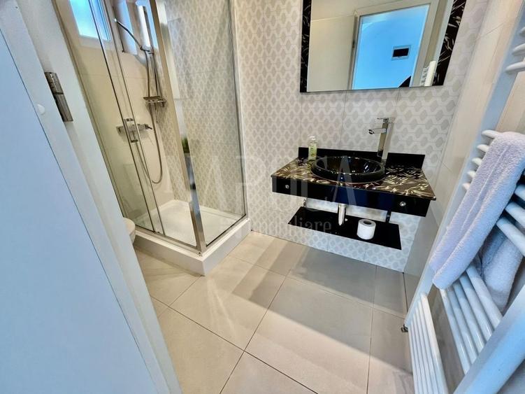 Duplex cu 5 camere cu Canalizare în Iris