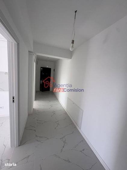 Apartament cu 3 camere decomandat în Bârnova