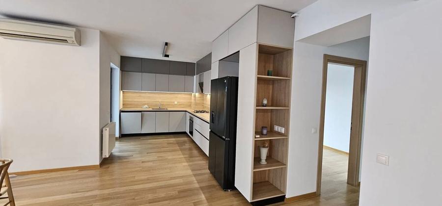 Apartament cu 3 camere în Aviației
