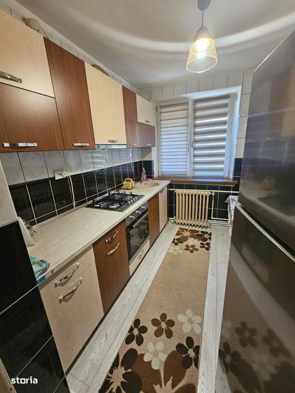 Apartament cu 2 camere semidecomandat în George Enescu