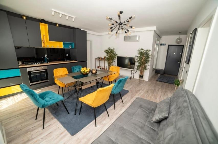 Apartament cu 3 camere semidecomandat, mobilat în Florești — fotografia 1