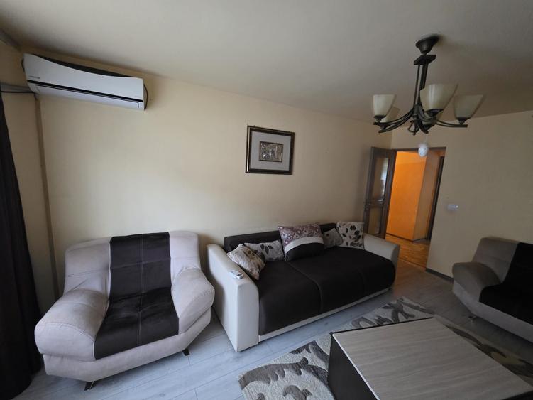 Apartament cu 2 camere decomandat în Luncă
