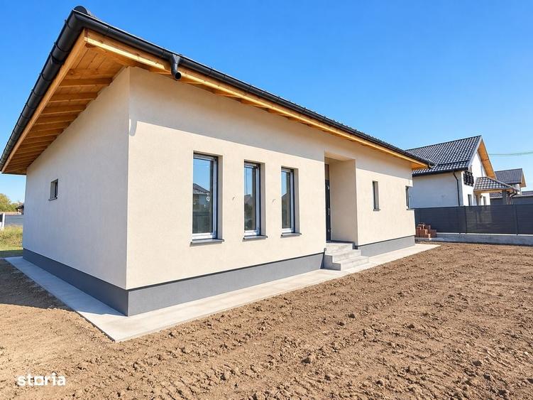 Casă cu 4 camere în Dancu