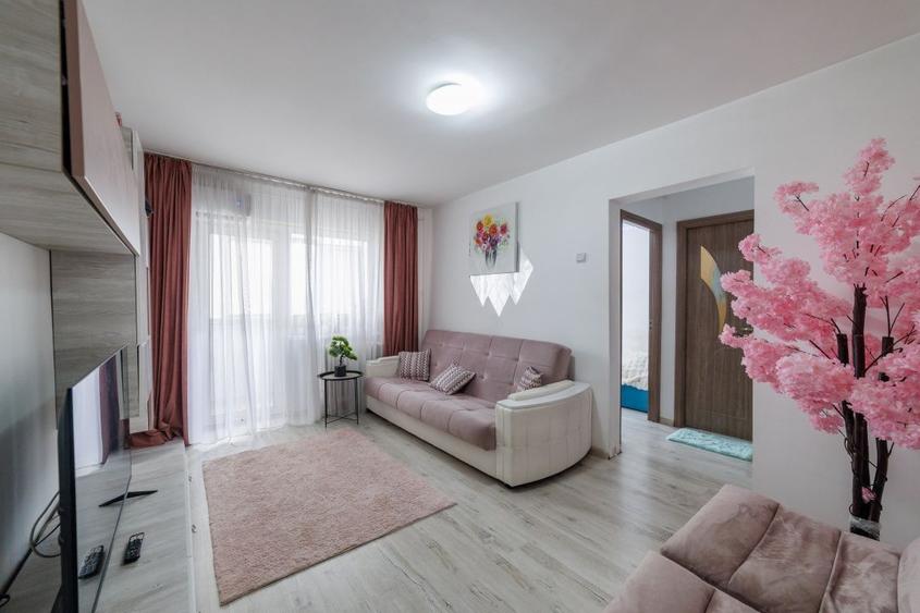 Apartament cu 2 camere semidecomandat în Trivale