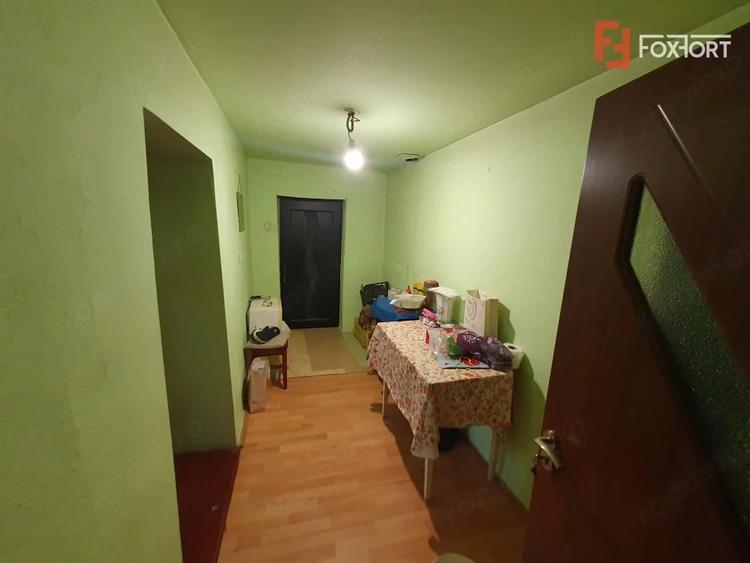 Casă cu 6 camere cu Teren 1200 Mp în Central