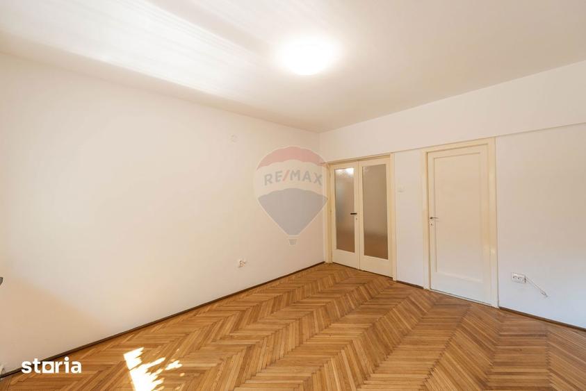 Apartament cu 3 camere în Iancului