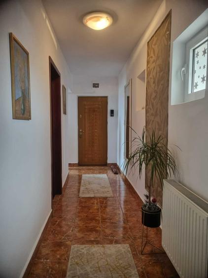 Apartament cu 2 camere decomandat în Ultracentral