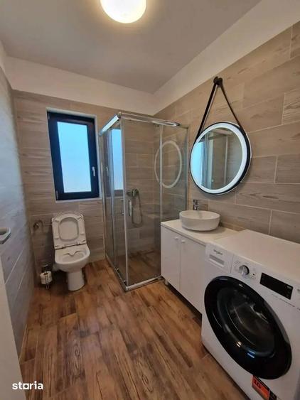 Casă cu 3 camere cu Canalizare în Tunari