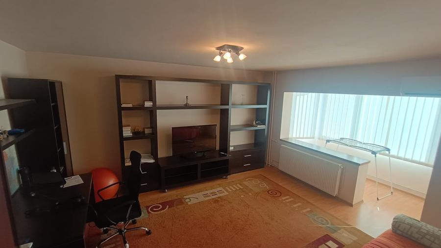 Apartament cu 2 camere decomandat în Bucovina