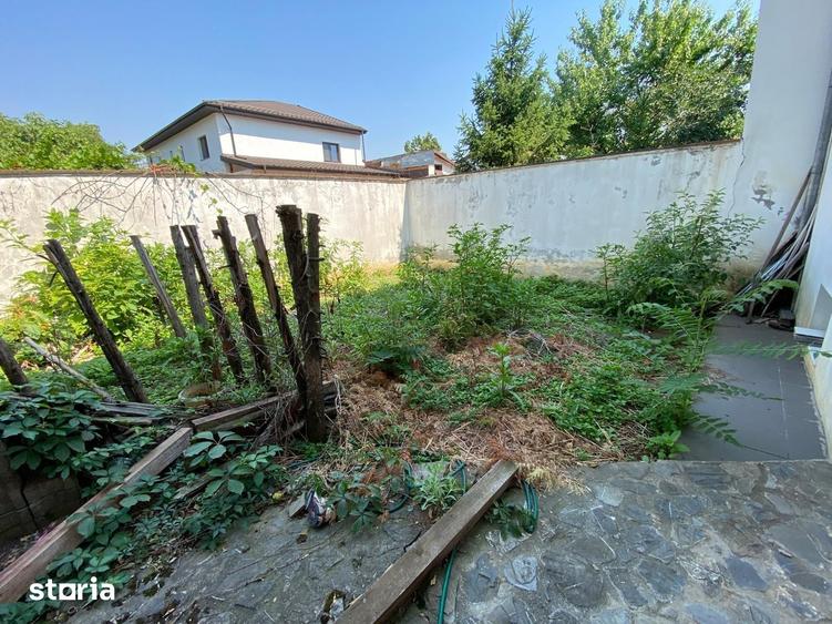 Casă cu 5 camere decomandat cu Teren 260 Mp în Crângași