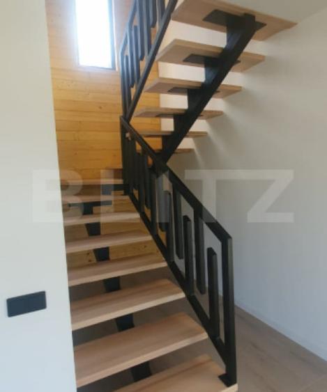 Casă cu 4 camere cu Teren 924 Mp în Central