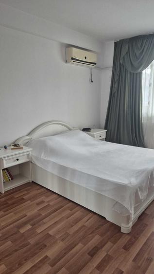 Apartament cu 2 camere decomandat în Mihai Bravu