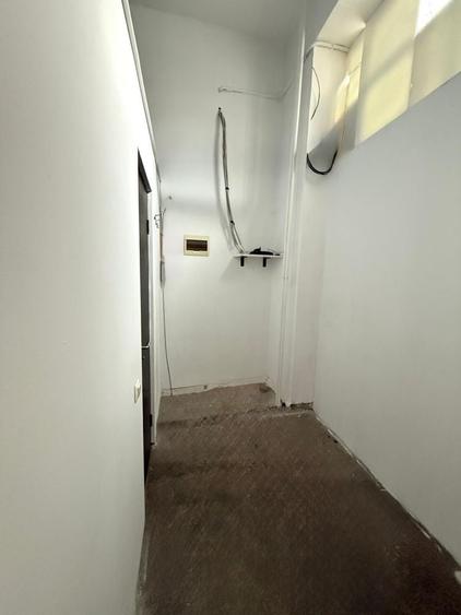 Spațiu comercial, de 50 mp, în Vlahuță