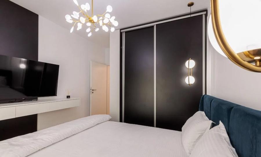 Apartament cu 2 camere decomandat în Metalurgiei