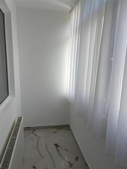 Apartament cu 3 camere decomandat în Alexandru cel Bun