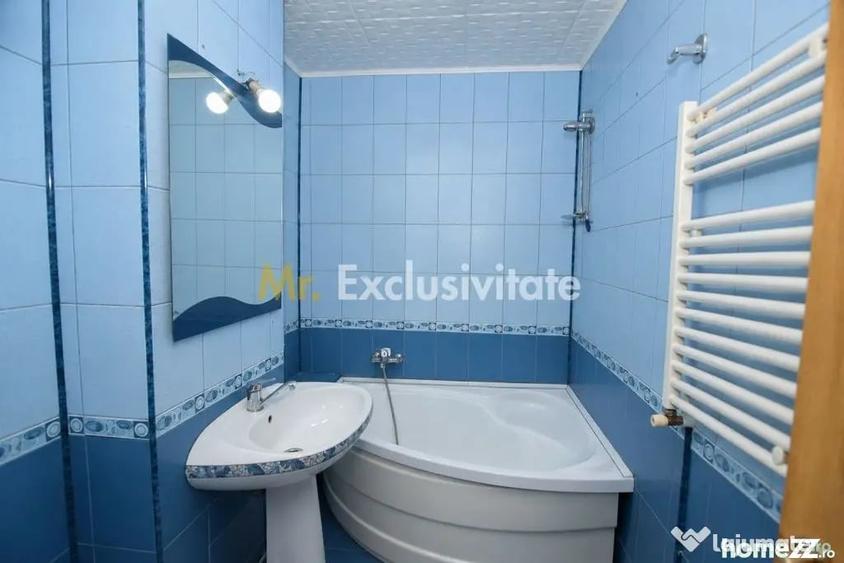 Apartament cu 3 camere decomandat în Prundu