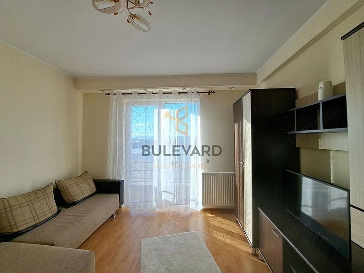 Apartament cu 3 camere semidecomandat în Apahida