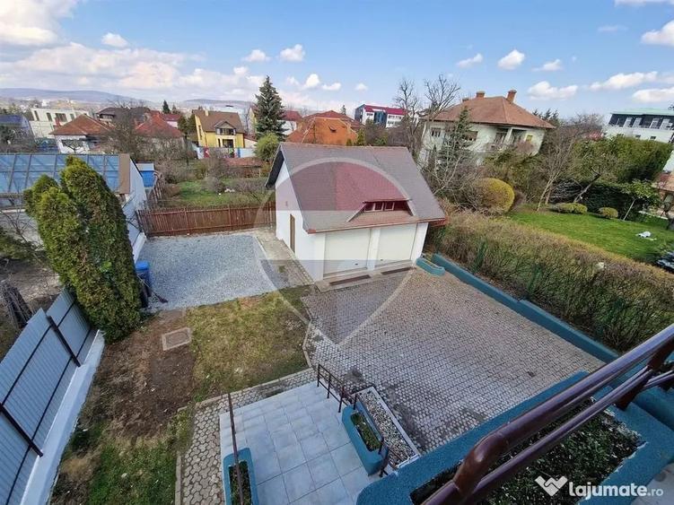 Casă cu 3 camere cu Teren 700 Mp în Zorilor