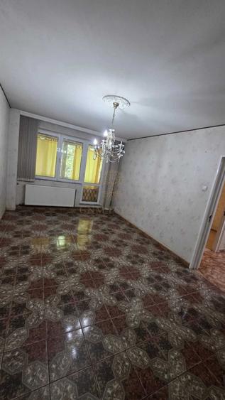 Apartament cu 2 camere decomandat în 1 Decembrie 1918