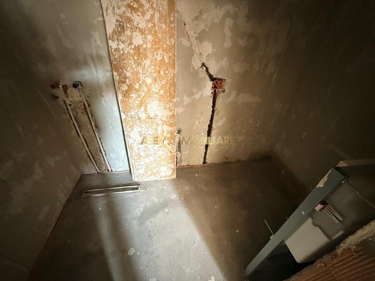Apartament cu 3 camere decomandat, mobilat în Ștefan cel Mare