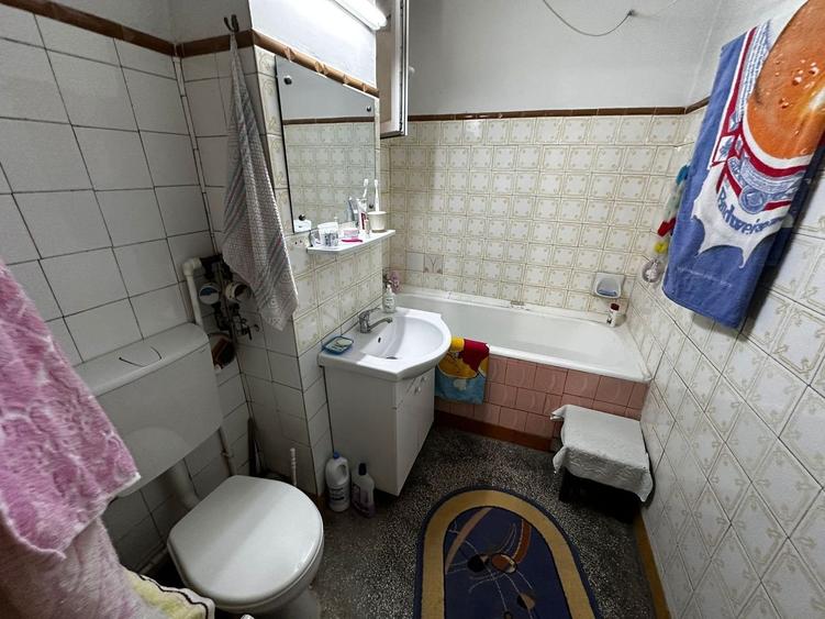 Apartament cu 3 camere, mobilat în Gorjului