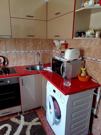 Casă cu 4 camere cu Teren 1950 Mp în Smârdan