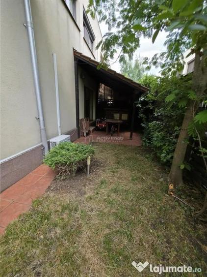 Casă cu 4 camere cu Teren 179 Mp în 1 Decembrie