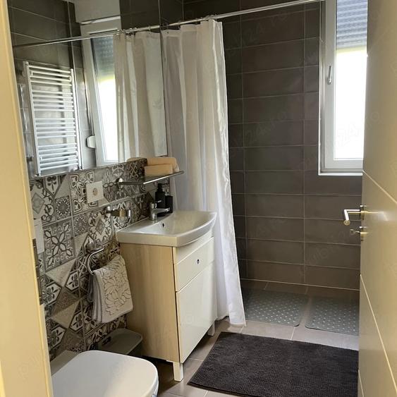 Apartament cu 3 camere decomandat în Braytim