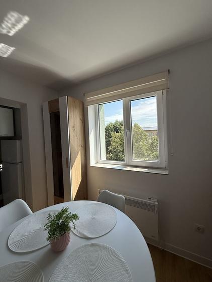 Apartament cu 2 camere semidecomandat în Micro 14