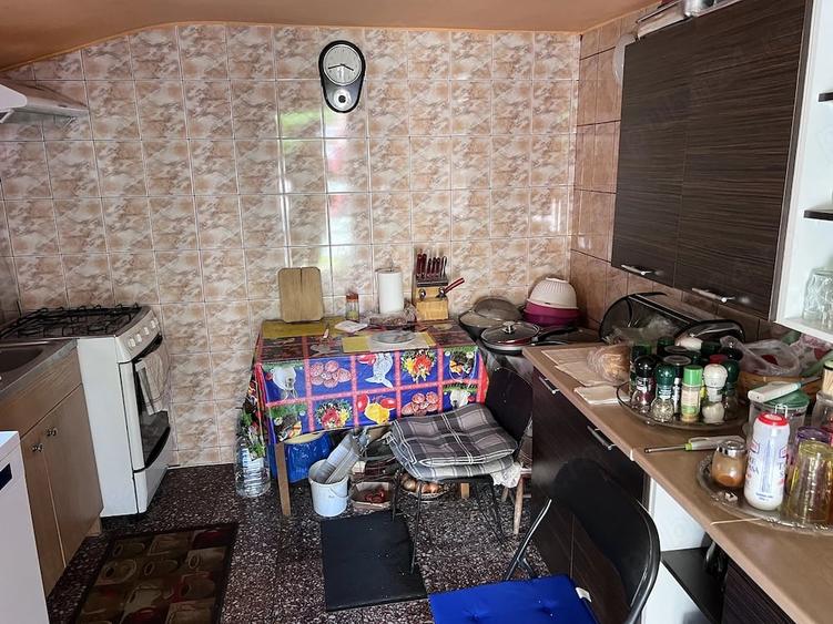 Casă cu 3 camere cu Teren 838 Mp în Fratelia